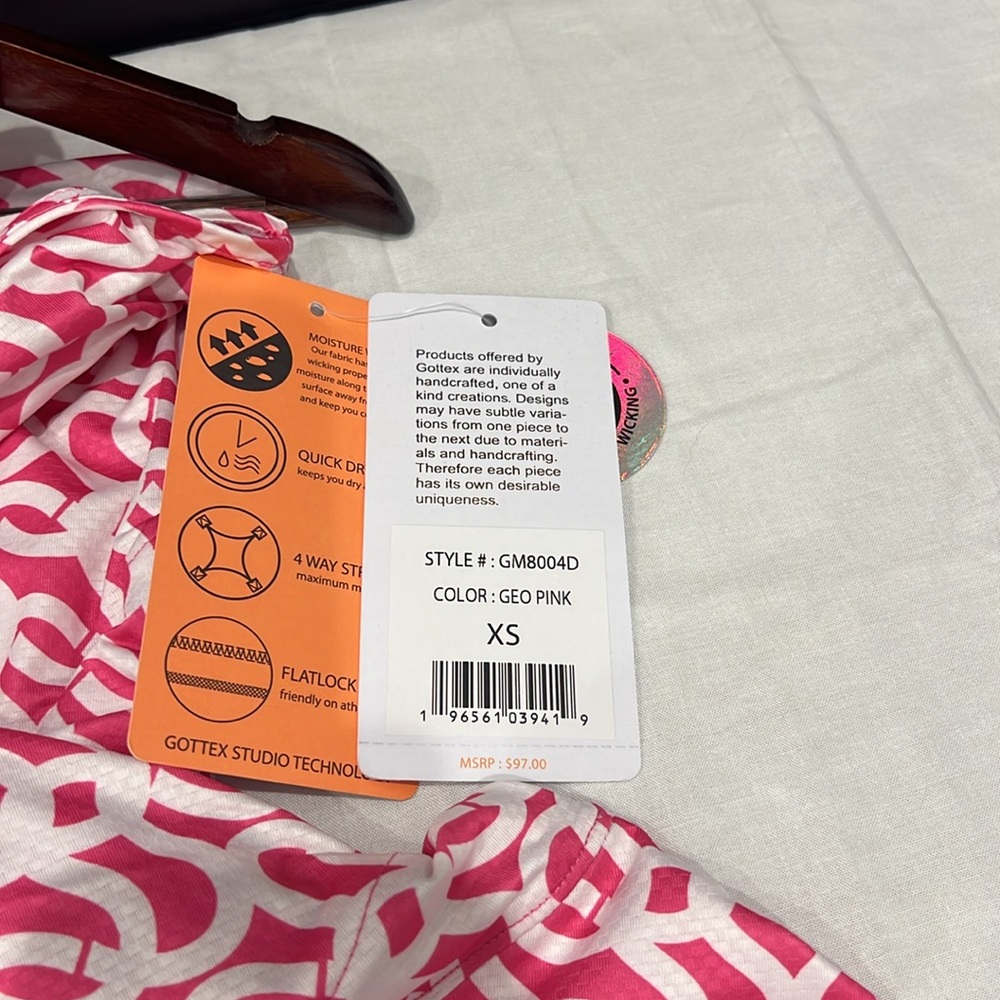 Gottex Studio XS Geo Pink Sleeveless Dress with 4-Way  Stretch Dry  Technology - Picture 9 of 9